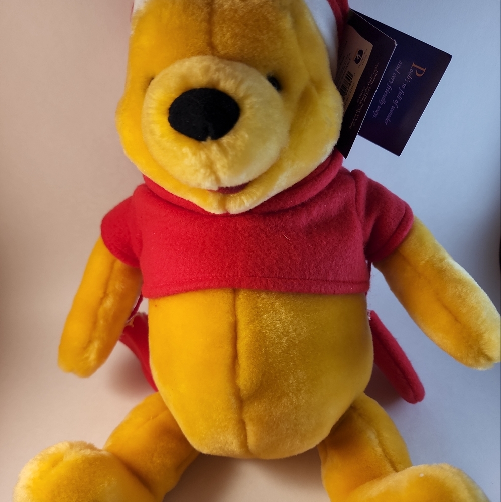 GUND Christmas Winnie the Pooh